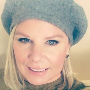 Meet your Posher, Shelly